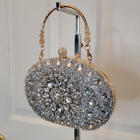 Gorgeous Rhinestone Bling Silver Evening Handbag Purse - Picture 4 of 7
